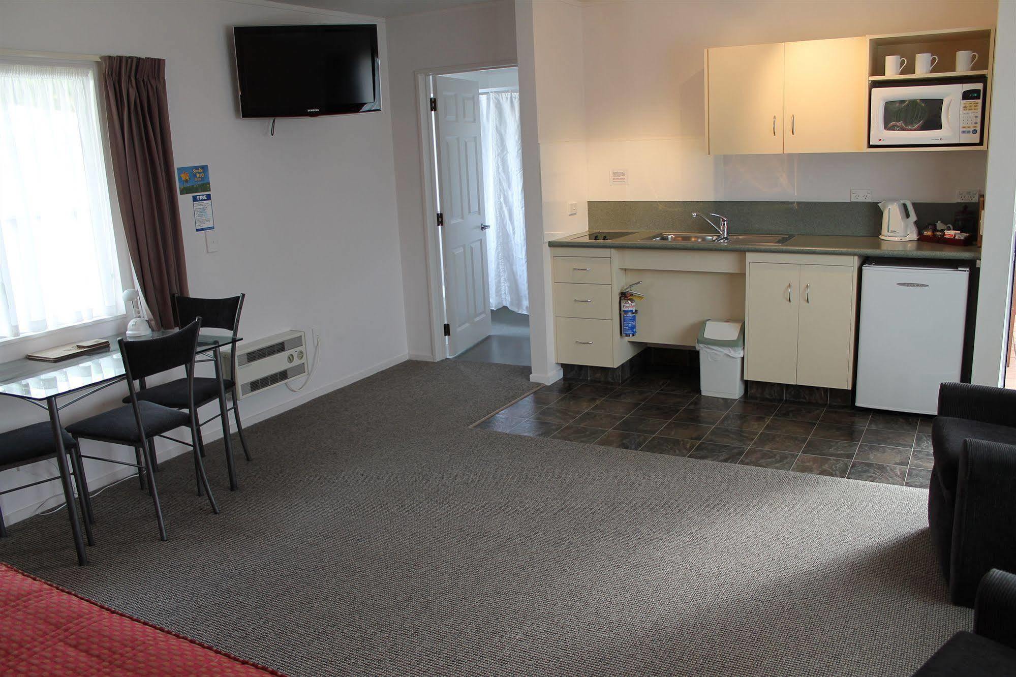 Riverview Motel Whanganui Kültér fotó